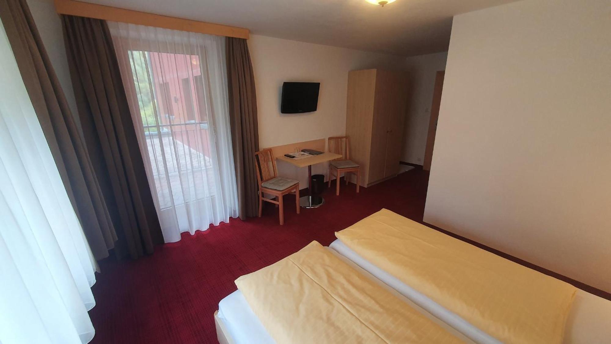 Hotel Garni Dorfblick Санкт-Антон-ам-Арльберг Экстерьер фото