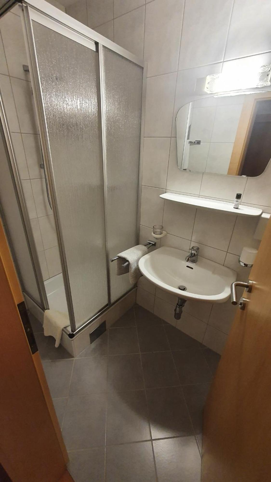 Hotel Garni Dorfblick Санкт-Антон-ам-Арльберг Экстерьер фото