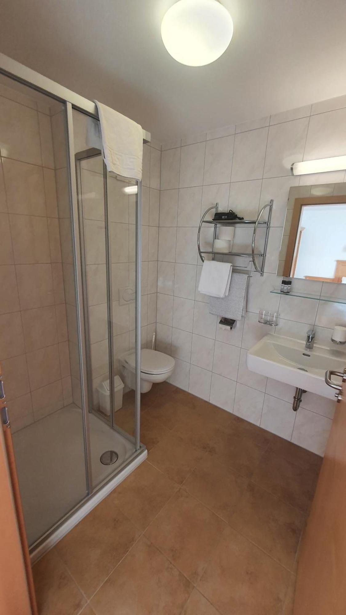 Hotel Garni Dorfblick Санкт-Антон-ам-Арльберг Экстерьер фото