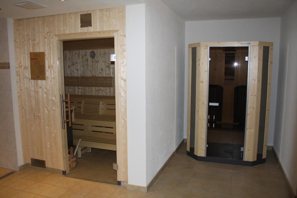 Hotel Garni Dorfblick Санкт-Антон-ам-Арльберг Экстерьер фото